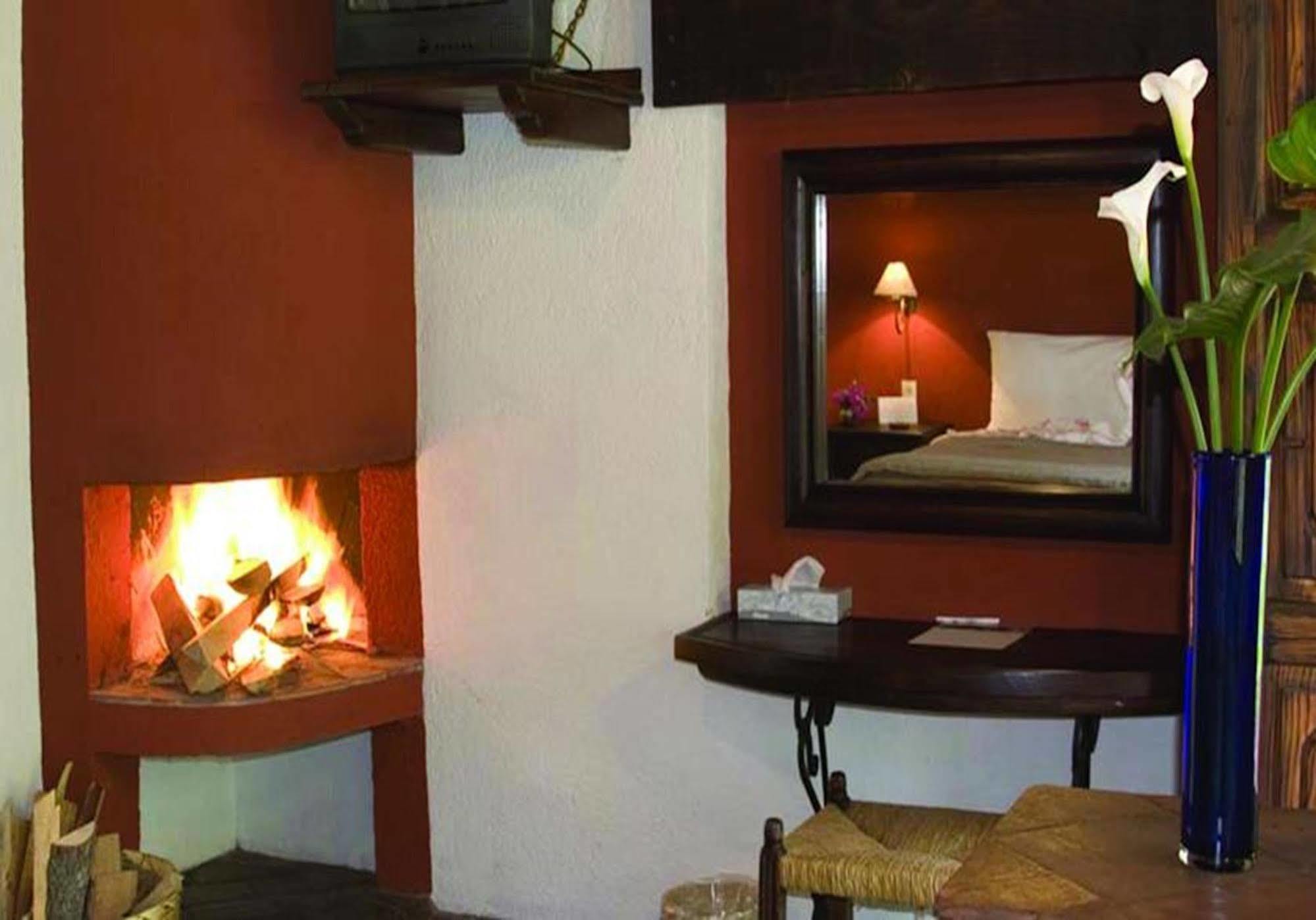 Hosteria San Felipe Pátzcuaro Extérieur photo